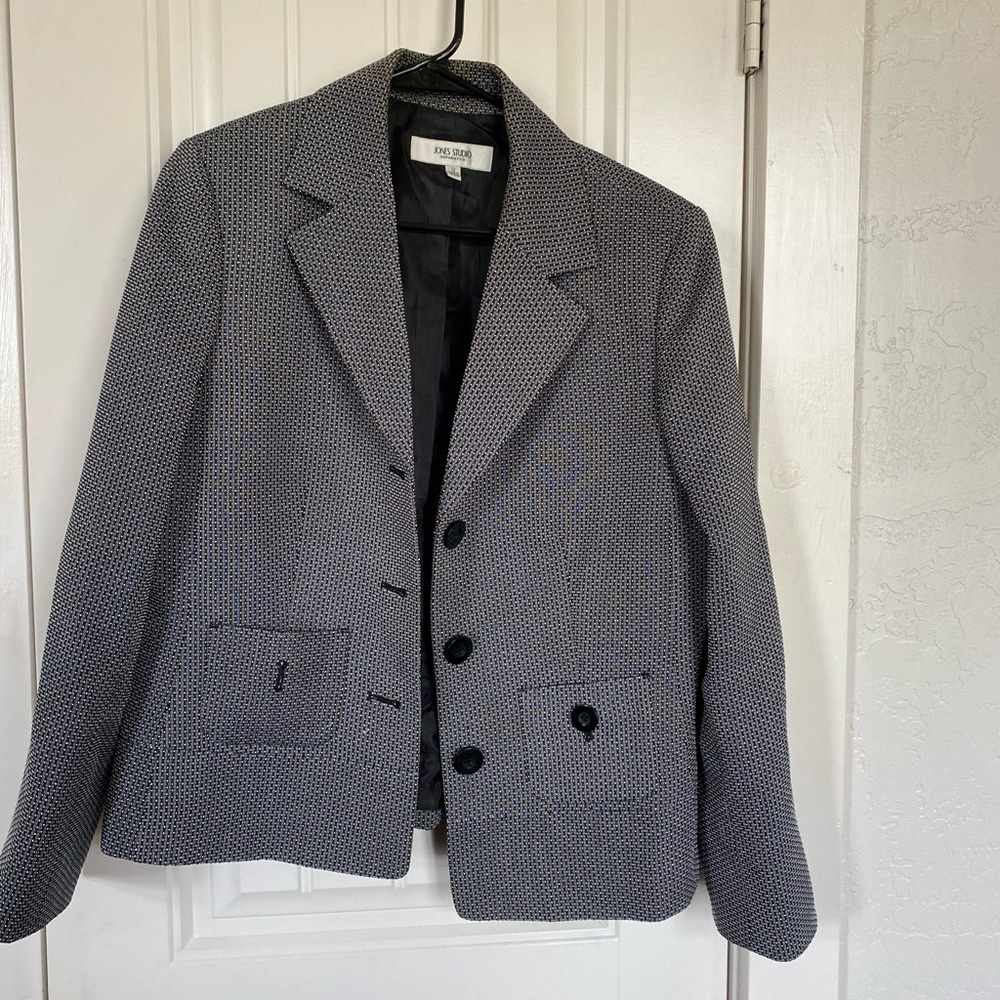 Jones Studio blazer